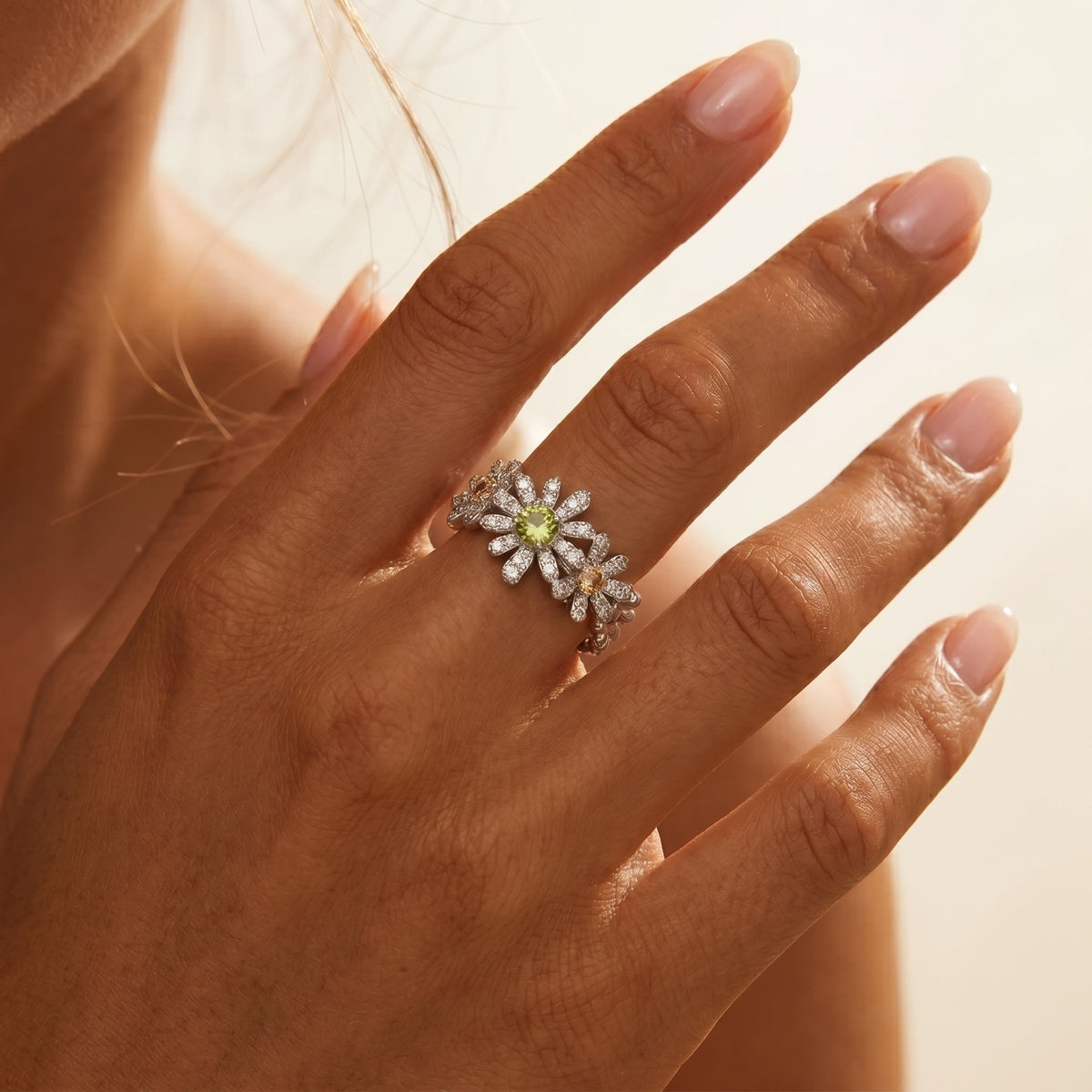 Daisy Bloom Ring