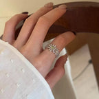Daisy Bloom Ring